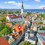 Old Town Luxury 2 Bedroom 65 M2 On 3rd Floor Reval