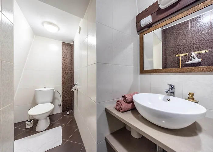 Lägenhet Old Town Luxury 2 Bedroom 65 M2 On 3rd Floor