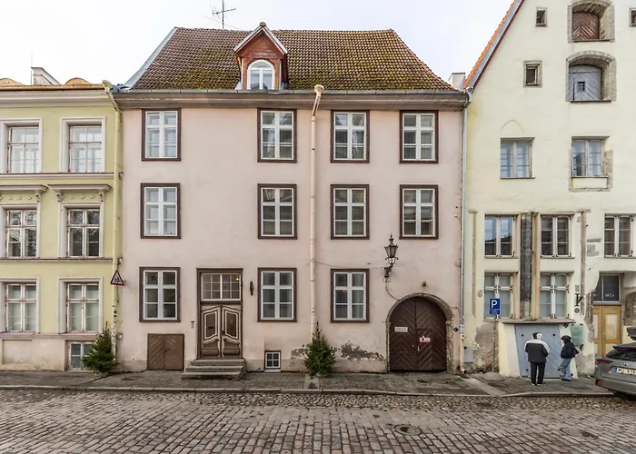 Old Town Luxury 2 Bedroom 65 M2 On 3rd Floor Apartament