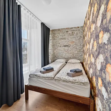 Old Town Luxury 2 Bedroom 65 M2 On 3rd Floor Apartament *
